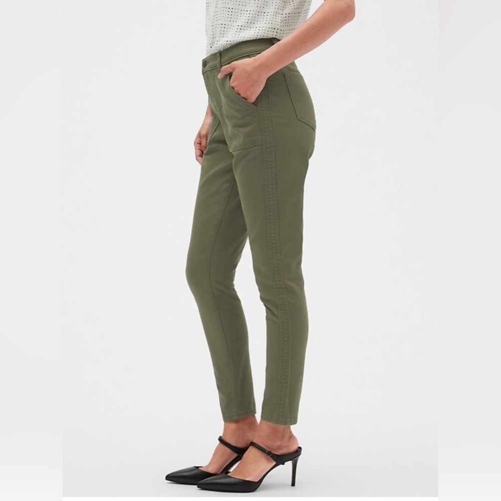 NWOT Banana Republic Olive Green Skinny Jeans - Picture 2 of 9
